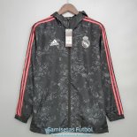 Real Madrid Chaqueta Rompevientos Black Pattern 2021/2022